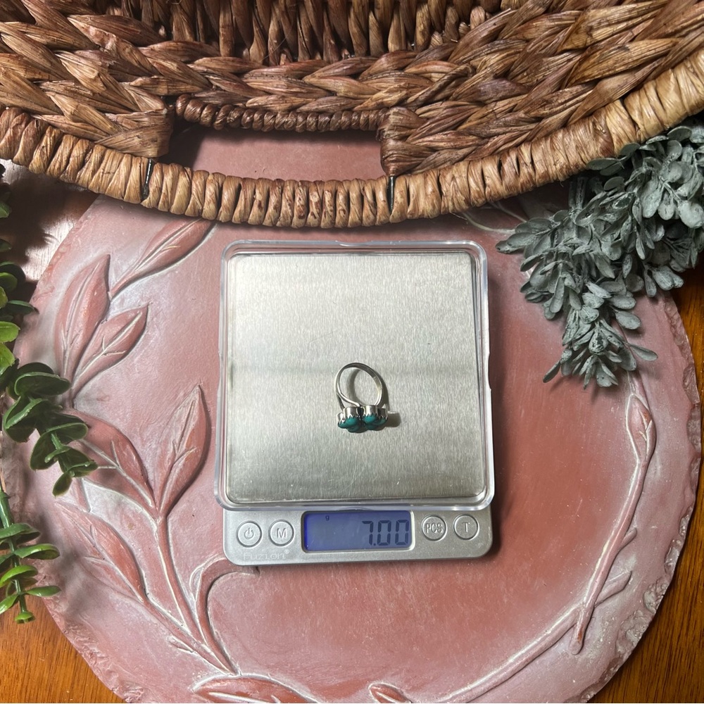 Turquoise Flower Ring - Picture 12 of 12